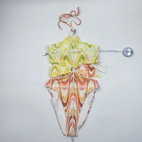 Becca Whirlpool Margot High Neck Halter One Piece Size Small Citrus Retro Print - Picture 4 of 16